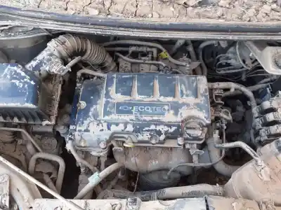 Veículo de Sucata chevrolet aveo sedán ls do ano 2013 alimentado a12xer