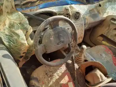 Veículo de Sucata ford fiesta (cbk) steel do ano 2005 alimentado f6ja