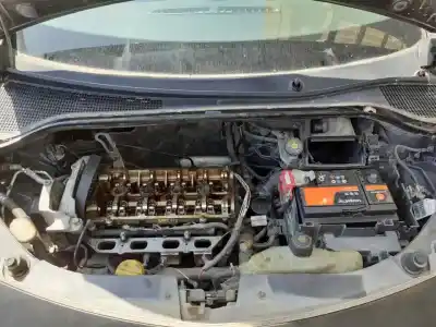 Veicolo di demolizione renault clio iii imusic confort dynamique dell'anno 2006 alimentato k4jg7