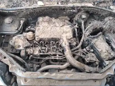 Veículo de Sucata nissan kubistar (x76) premium (l1) do ano 2006 alimentado k9k722