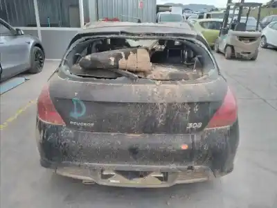 Vehículo de desguace peugeot 308 confort del año 2009 con motor 9hz