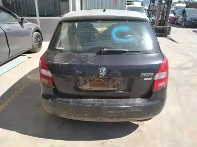 Veículo de Sucata skoda fabia (5j2 ) active do ano 2012 alimentado 