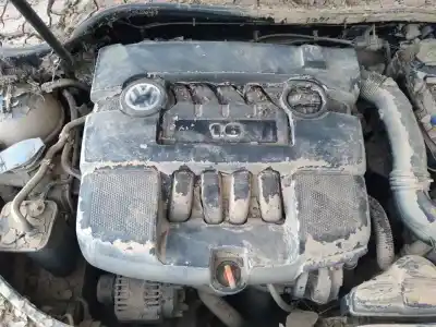 Vehículo de desguace volkswagen golf v berlina (1k1) highline del año 2006 con motor bse