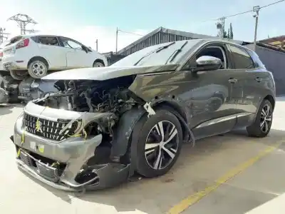 Véhicule à la ferraille peugeot                                            3008                                                                                                                                                                                                                                                       allure                                                                                                                                                                                                                                                     de l'année 2018 alimenté bh01 // bhz