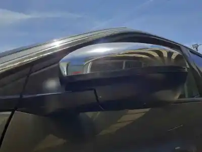 Véhicule à la ferraille peugeot                                            3008                                                                                                                                                                                                                                                       allure                                                                                                                                                                                                                                                     de l'année 2018 alimenté bh01 // bhz