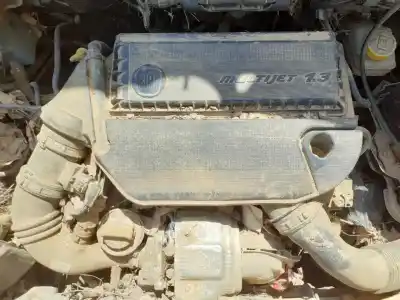 Veículo de Sucata fiat doblo active do ano 2014 alimentado 263a2000