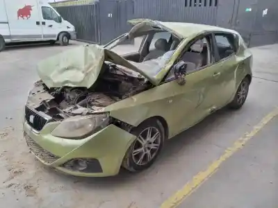 Veículo de Sucata seat ibiza (6j5) reference do ano 2008 alimentado bts