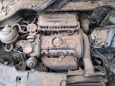 Veículo de Sucata seat ibiza (6j5) reference do ano 2008 alimentado bts