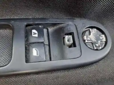 Veicolo di demolizione peugeot 207 x-line dell'anno 2006 alimentato kfu