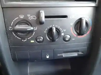 Veicolo di demolizione peugeot 207 x-line dell'anno 2006 alimentato kfu