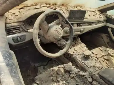 Veículo de Sucata audi a5 sportback (f5a) sport do ano 2021 alimentado det