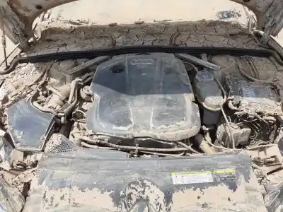 Veículo de Sucata audi a5 sportback (f5a) sport do ano 2021 alimentado det