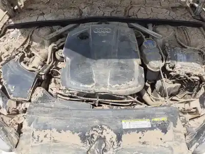 Veículo de Sucata audi a5 sportback (f5a) sport do ano 2021 alimentado det