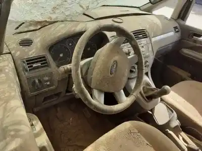 Здавання транспортного засобу ford focus c-max (cap) trend (d) року 2004 потужний hwda