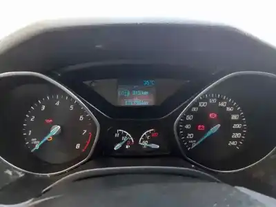 Sloopvoertuig ford focus lim. (cb8) edition van het jaar 2014 aangedreven m1da