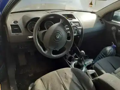 Sloopvoertuig renault megane ii berlina 5p confort authentique van het jaar 2003 aangedreven f9qb8