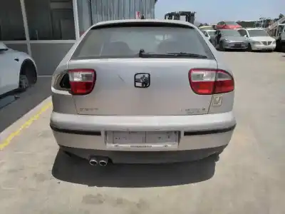 Здавання транспортного засобу seat leon (1m1) sport року 2000 потужний ajq