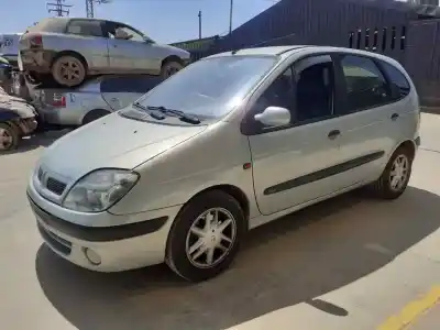 Scrapping Vehicle renault scenic (ja..) motor 1.9 ltr. - 72 kw dti diesel cat of the year 1999 powered f9qa7