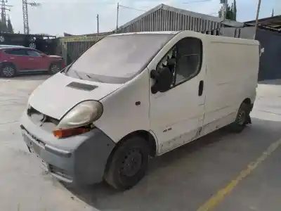 Sloopvoertuig renault trafic combi (ab 4.01) 9 - plazas (l1h1) acristalado. combi corto van het jaar 2004 aangedreven f9qu7
