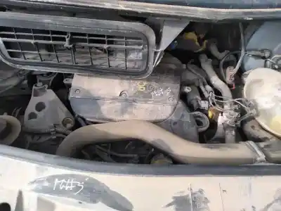 Sloopvoertuig renault trafic combi (ab 4.01) 9 - plazas (l1h1) acristalado. combi corto van het jaar 2004 aangedreven f9qu7