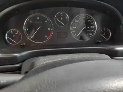 Sloopvoertuig peugeot 406 berlina (s1/s2) srdt van het jaar 2003 aangedreven rhz