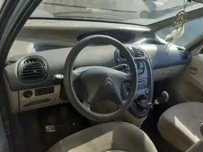 Sloopvoertuig citroen xsara picasso (n68) 1.6 van het jaar 2005 aangedreven nfv