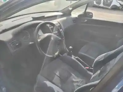 Sloopvoertuig peugeot 307 (s1) xr clim van het jaar 2003 aangedreven rhy