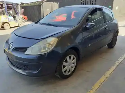 Veículo de Sucata renault clio iii confort dynamique do ano 2006 alimentado k9kt7