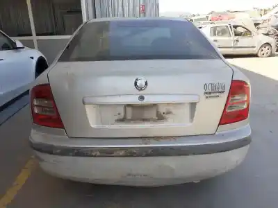 Здавання транспортного засобу skoda octavia berlina (1u2) ambiente року 2001 потужний alh
