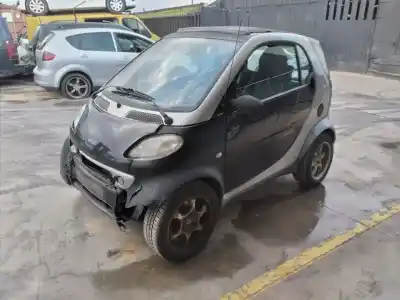 Scrapping Vehicle smart coupe pulse of the year 2001 powered g13