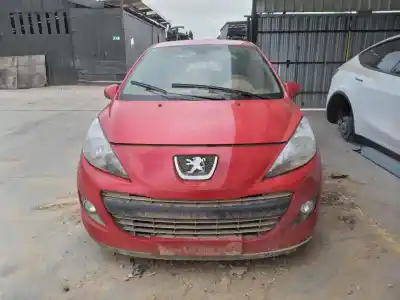 Hurda Aracı PEUGEOT 207  Yılın 2012 güçlü 8FS
