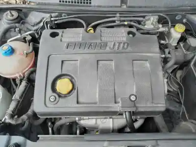 Scrapping Vehicle fiat stilo (192) 1.9 jtd / 1.9 jtd 115 active of the year 2004 powered 192a1000