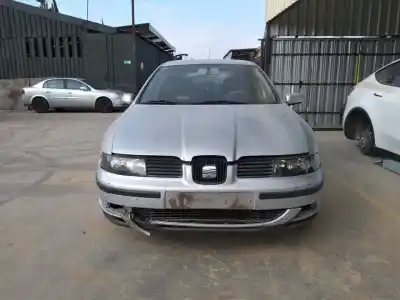 Здавання транспортного засобу SEAT LEON (1M1)  року 2000 потужний AGR