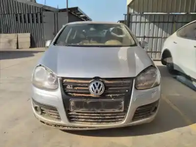 Здавання транспортного засобу VOLKSWAGEN GOLF V BERLINA (1K1)  року 2008 потужний BLG