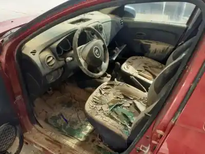 Veículo de Sucata dacia sandero ambiance do ano 2016 alimentado d4ff732