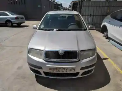 Veicolo di demolizione SKODA FABIA (6Y2/6Y3)  dell'anno 2005 alimentato AZQ