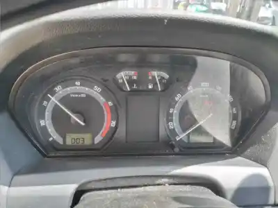 Здавання транспортного засобу skoda fabia (6y2/6y3) elegance року 2005 потужний azq