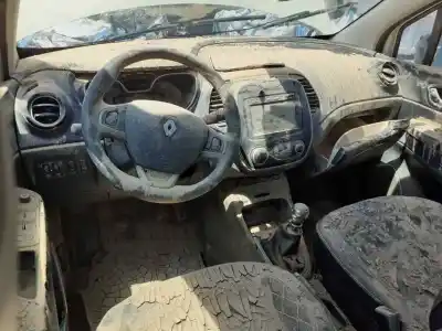 Scrapping Vehicle renault captur zen of the year 2016 powered h5ff4