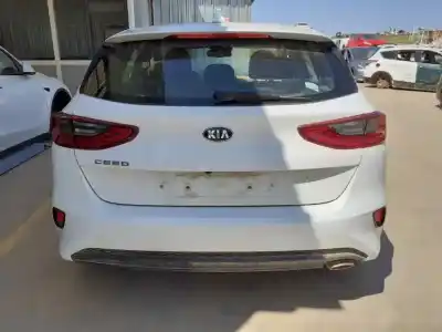 Vehicul casat kia ceed concept al anului 2020 alimentat d4fe