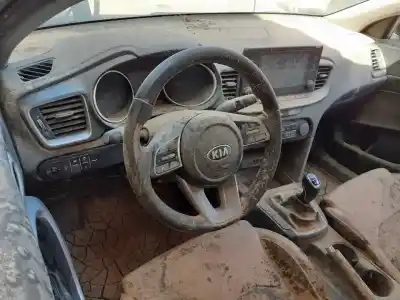 Vehicul casat kia ceed concept al anului 2020 alimentat d4fe