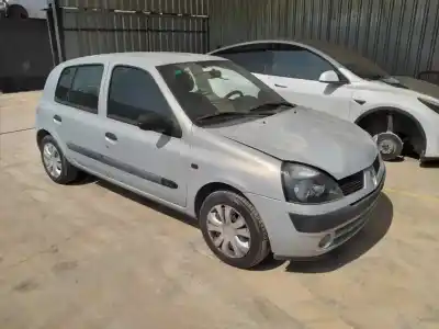 Scrapping Vehicle renault clio ii fase ii (b/cb0) authentique of the year 2002 powered d4fb7
