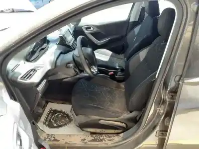 Scrapping Vehicle peugeot 2008 (--.2013->) allure of the year 2018 powered hn05