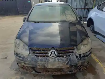 Hurda Aracı VOLKSWAGEN GOLF V BERLINA (1K1)  Yılın 2004 güçlü BKC