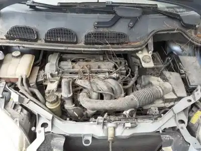 Veículo de Sucata ford focus c-max (cap) trend (d) do ano 2004 alimentado hwda