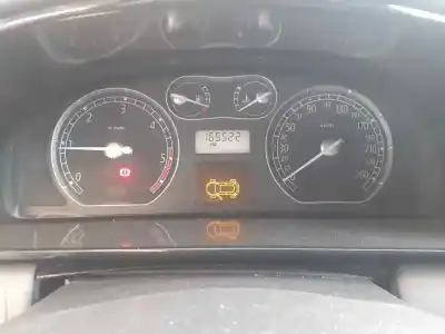 Veicolo di demolizione renault laguna ii (bg0) privilege dell'anno 2001 alimentato f9qe804 Veicolo di demolizione renault laguna ii (bg0) privilege dell'anno 2001 alimentato f9qe804