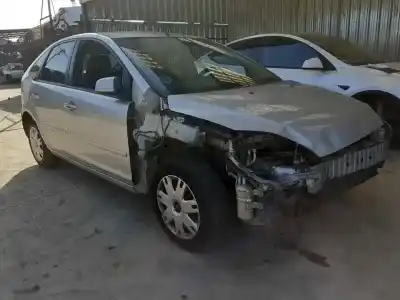 Veículo de Sucata ford focus berlina (cap) trend do ano 2005 alimentado hhda