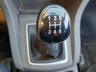 Veículo de Sucata ford focus berlina (cap) trend do ano 2005 alimentado hhda