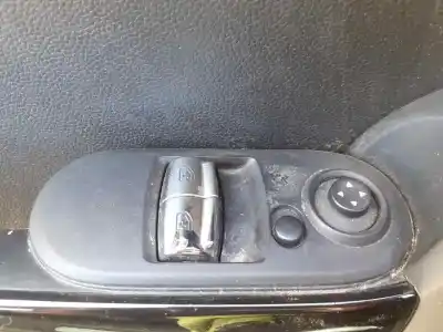 Veículo de Sucata mini mini (f56) one d do ano 2017 alimentado b37c15a