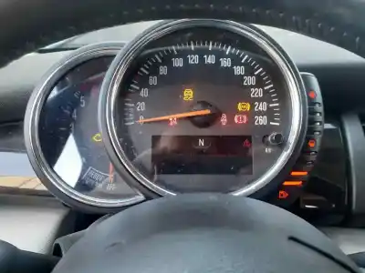 Veículo de Sucata mini mini (f56) one d do ano 2017 alimentado b37c15a