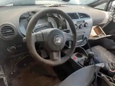 Veículo de Sucata seat leon (1p1) reference do ano 2007 alimentado bxe